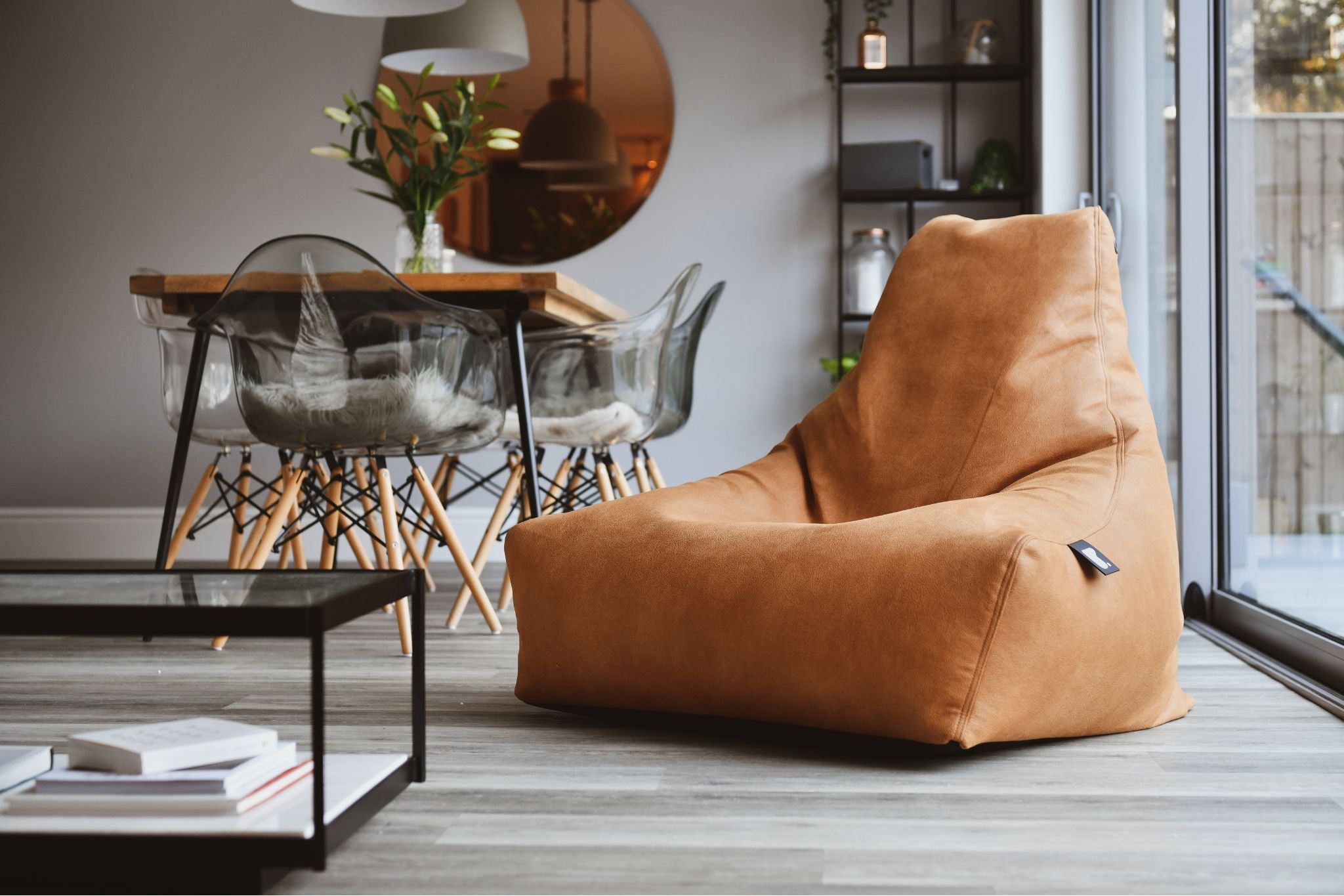 Extreme Lounging Mighty B-Bag Tan Luxury Indoor